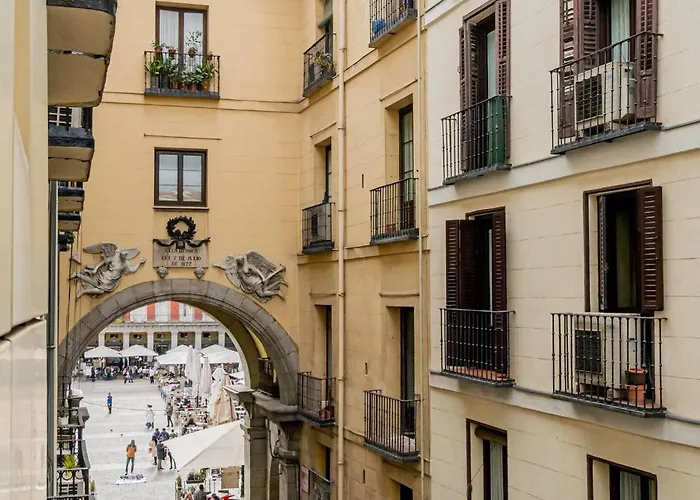 Apartamento Con Balcon A Calle Mayor Ideal Parejas